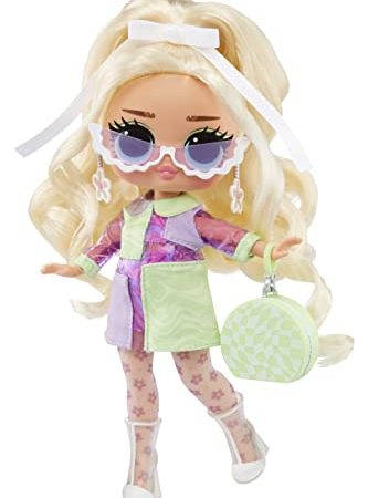 L.O.L. Surprise! Tweens Serie 2 Bambola alla Moda Goldie Twist, Bambola Alta 15cm con 15 sorprese tra Cui Abiti, Accessori, Supporto e Altro, da Collezionare, Ottimo Regalo per Bambini dai 3 Anni